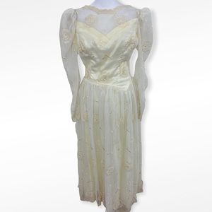 Vintage Ivory Floral Appliqué Semi Sheer Puff Sleeve Dress